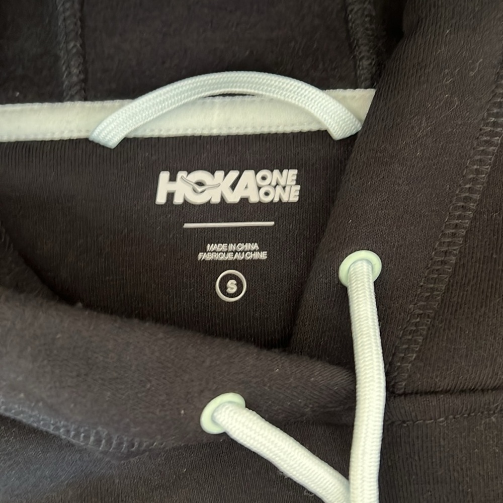 NWT Hoka One One black hoodie - Picture 6 of 10